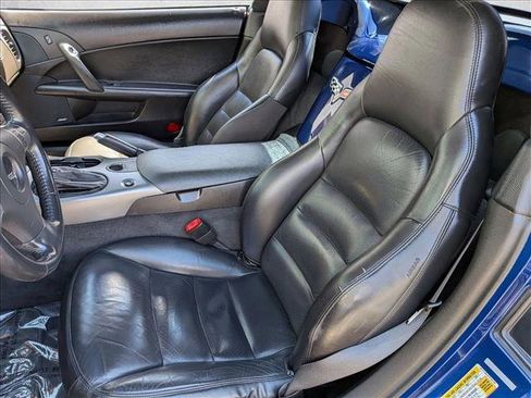 Used 2007 Chevrolet Corvette Convertible w/ Preferred Equipment Group RWD image 15