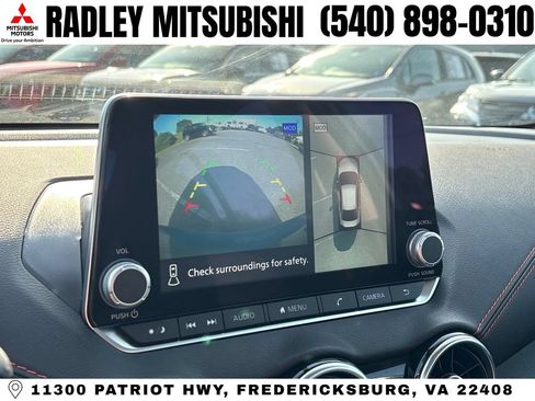 Used 2025 Nissan Sentra SR w/ SR Premium Package FWD image 9