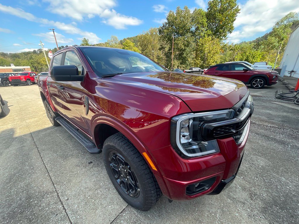 Used 2026 Ford Ranger XLT w/ FX4 Off-Road Package AWD/4WD image 3