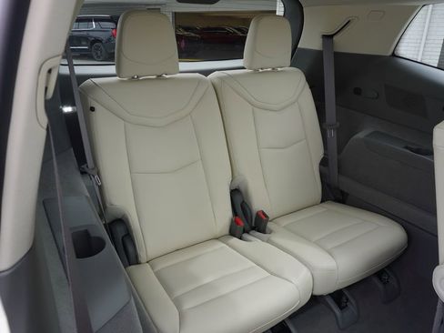 Certified 2024 Cadillac XT6 Premium Luxury w/ Technology Package image 10