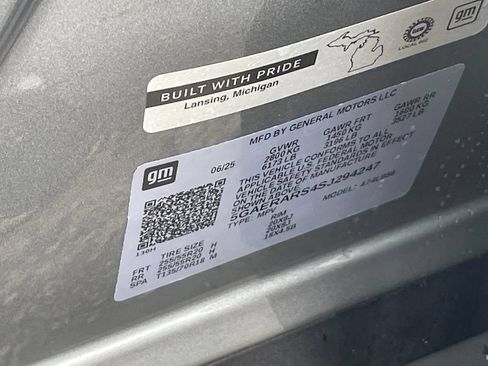 Used 2025 Buick Enclave Preferred w/ Power Package FWD image 32