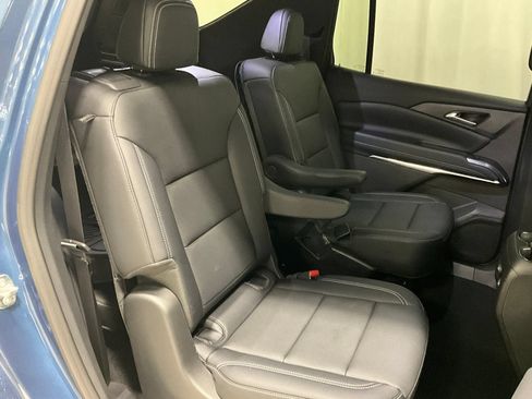 Used 2026 Chevrolet Traverse LT w/ Driver Confidence Package AWD/4WD image 25