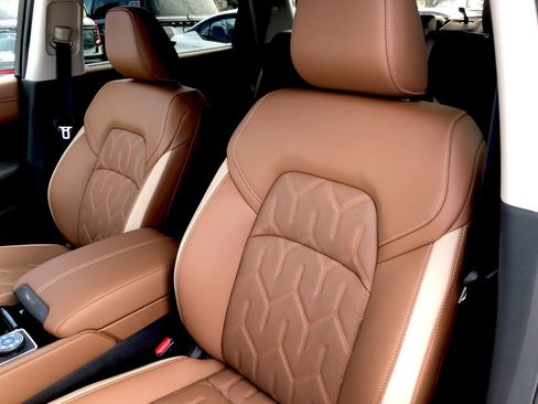 New 2026 Nissan Pathfinder Platinum w/ Cargo Package image 23