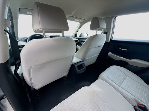 Certified 2024 Honda HR-V LX image 23
