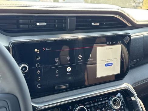 New 2026 GMC Sierra 1500 Denali w/ Technology Package AWD/4WD image 17