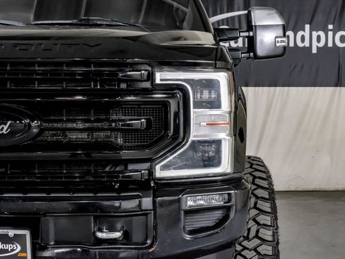 Used 2022 Ford F250 Platinum w/ FX4 Off-Road Package image 42
