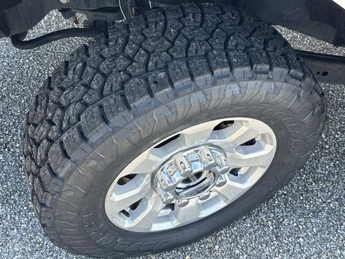 Used 2024 Ford F250 XLT image 10