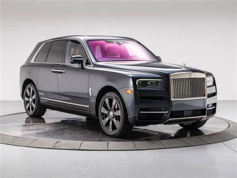 Used 2024 Rolls-Royce Cullinan AWD/4WD image 7