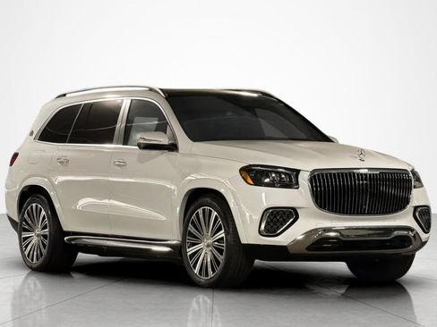 New 2026 Mercedes-Benz Maybach GLS 600 4MATIC image 7