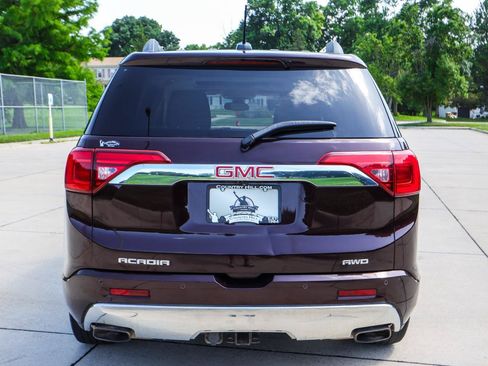 Used 2018 GMC Acadia Denali w/ Technology Package AWD/4WD image 22