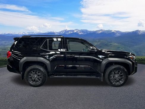 Used 2025 Toyota 4Runner SR5 image 8