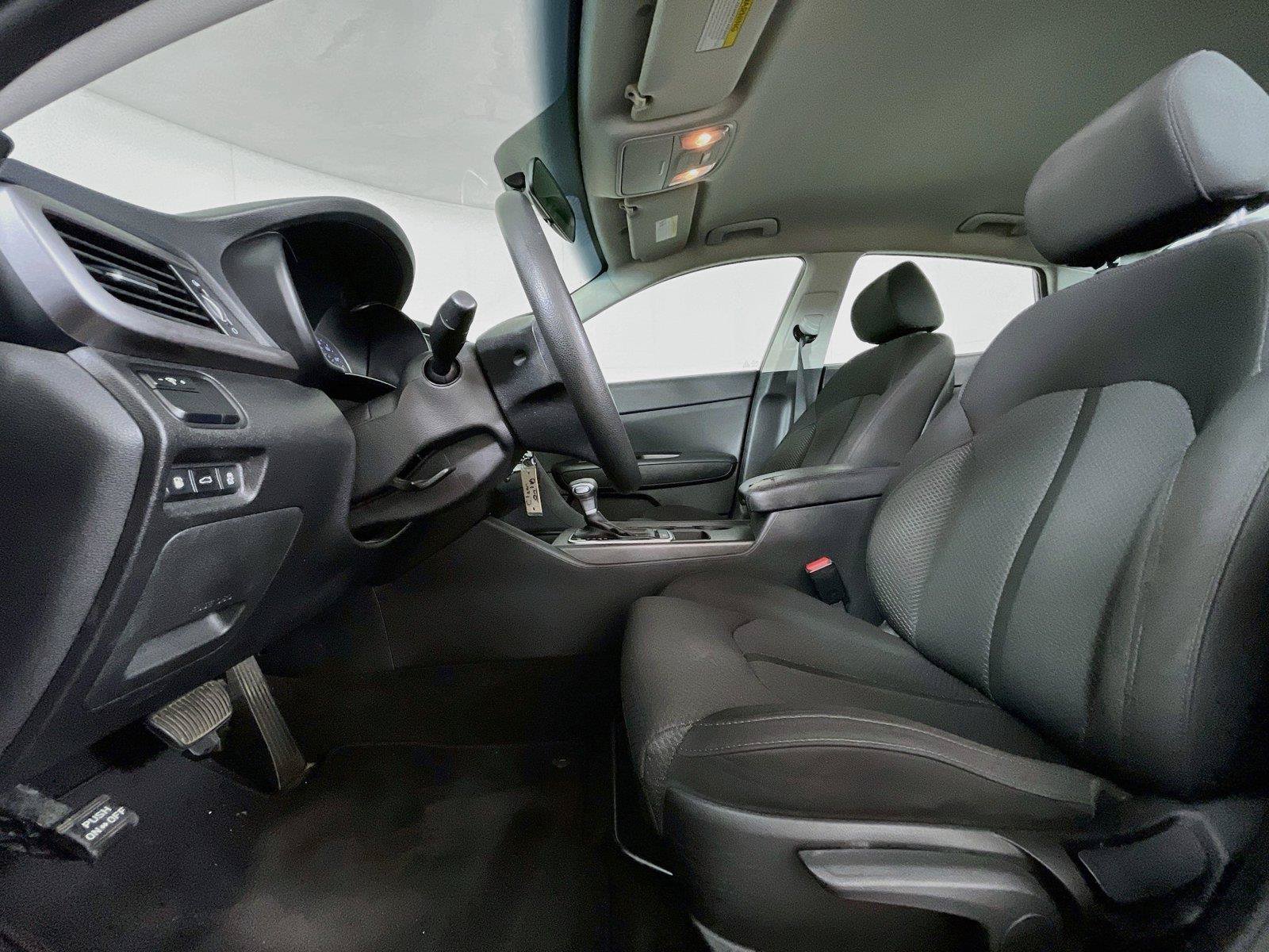 Used 2017 Kia Optima LX FWD image 19