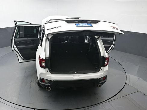 Used 2023 Honda Passport TrailSport image 53