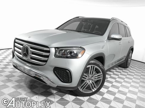 Used 2024 Mercedes-Benz GLS 450 4MATIC image 1