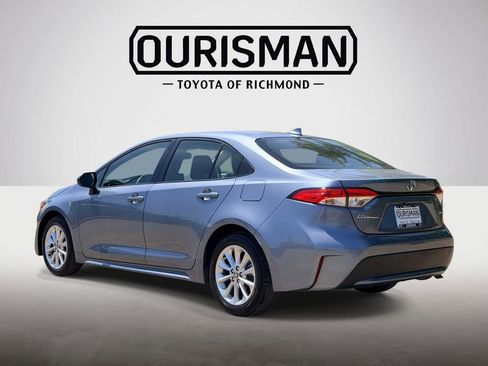 Used 2022 Toyota Corolla LE FWD image 22