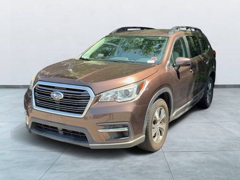 Used 2019 Subaru Ascent Premium AWD/4WD image 3