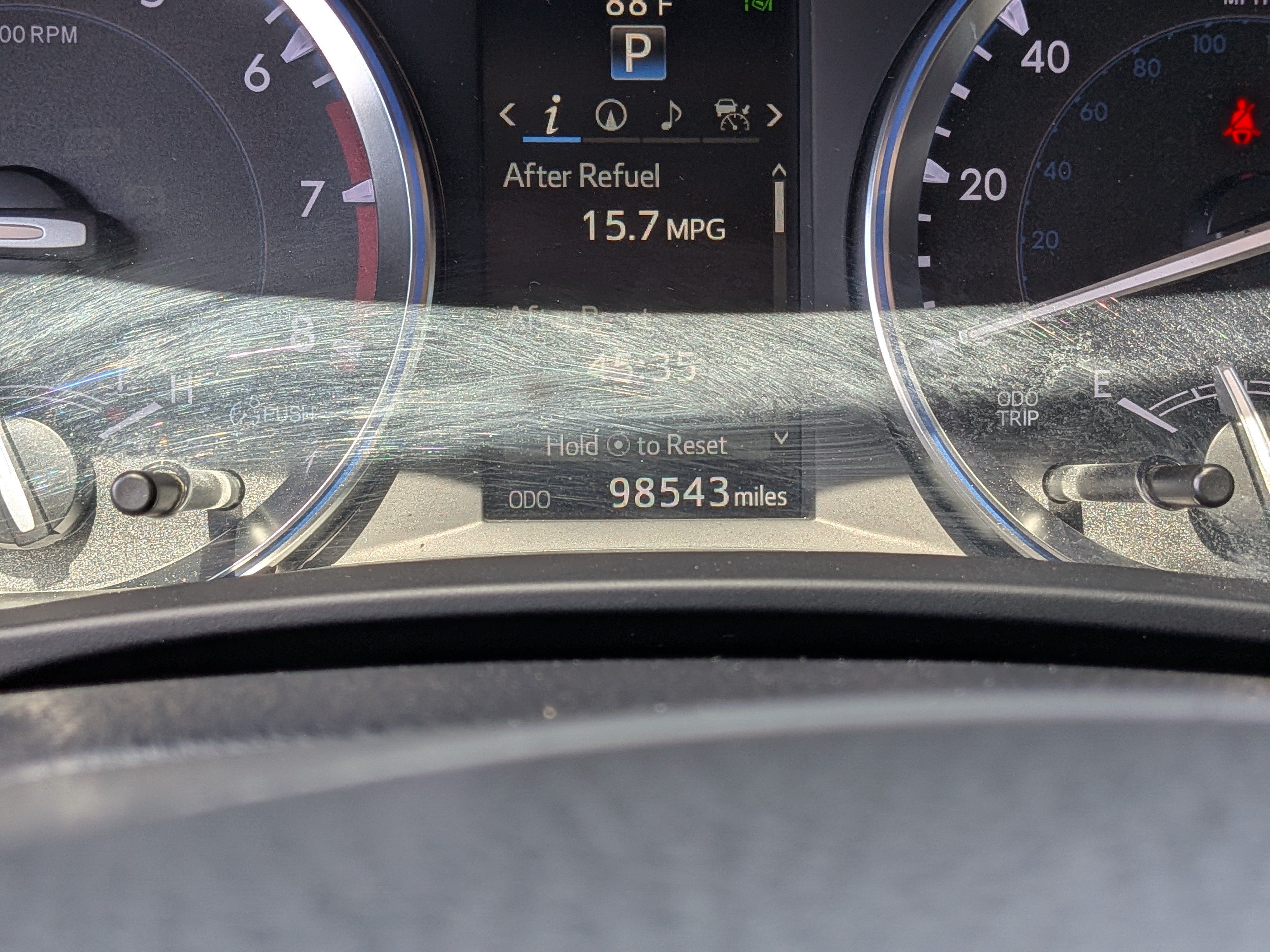 Used 2015 Toyota Highlander Limited w/ Driver Technology Package FWD image 30