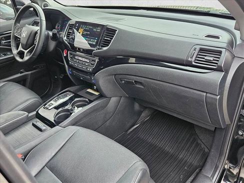 Used 2022 Honda Pilot Elite image 23
