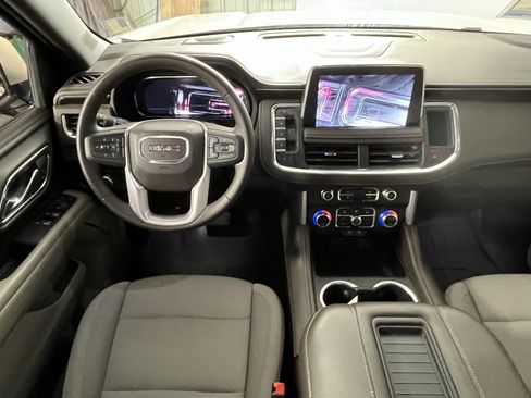 Used 2022 GMC Yukon XL SLE w/ Max Trailering Package image 12