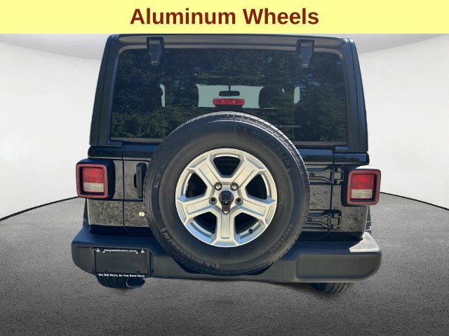 Used 2019 Jeep Wrangler Sport AWD/4WD image 11