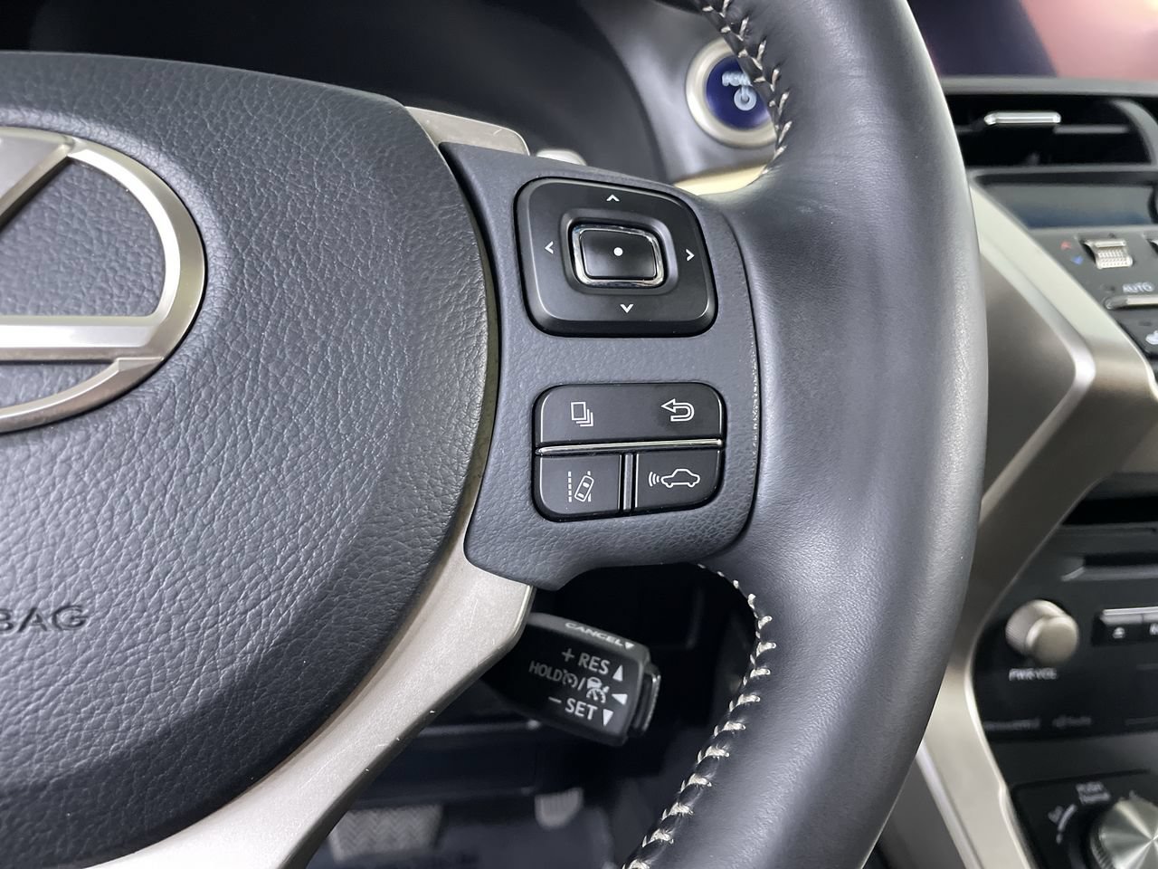 Used 2019 Lexus NX 300h AWD w/ Premium Package image 32
