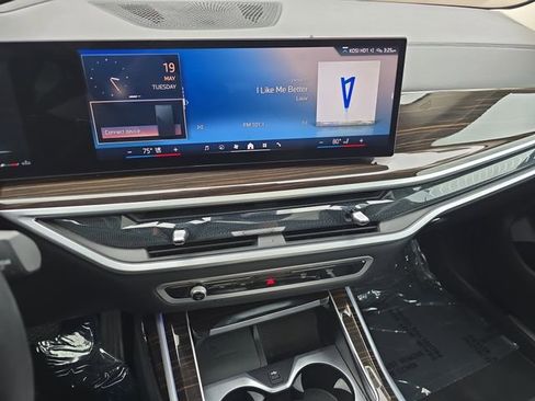 Used 2024 BMW X7 xDrive40i AWD/4WD image 24