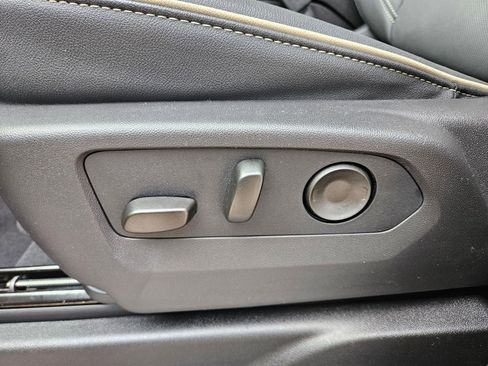 New 2026 GMC Yukon Elevation image 22