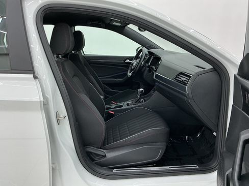 Used 2019 Volkswagen Jetta GLI FWD image 15
