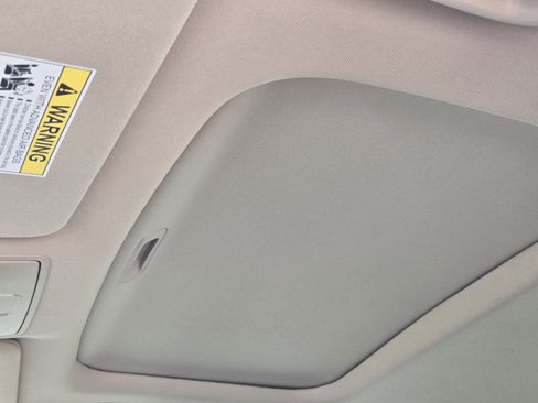 Certified 2025 Acura TLX w/ Technology Package image 34