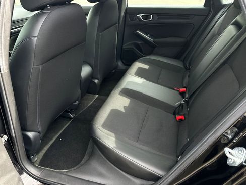 Used 2025 Honda Civic Sport image 14