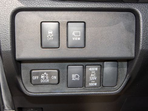 Used 2023 Toyota Tacoma TRD Sport w/ Advanced Technology Package image 27