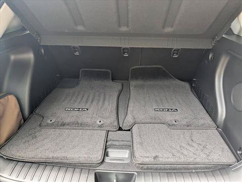 Certified 2024 Hyundai Kona Limited FWD image 18