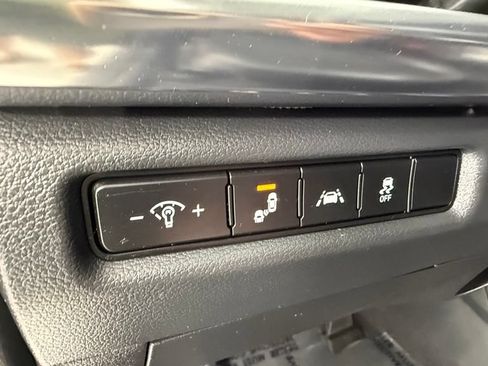 Used 2022 Kia Telluride LX AWD/4WD image 13