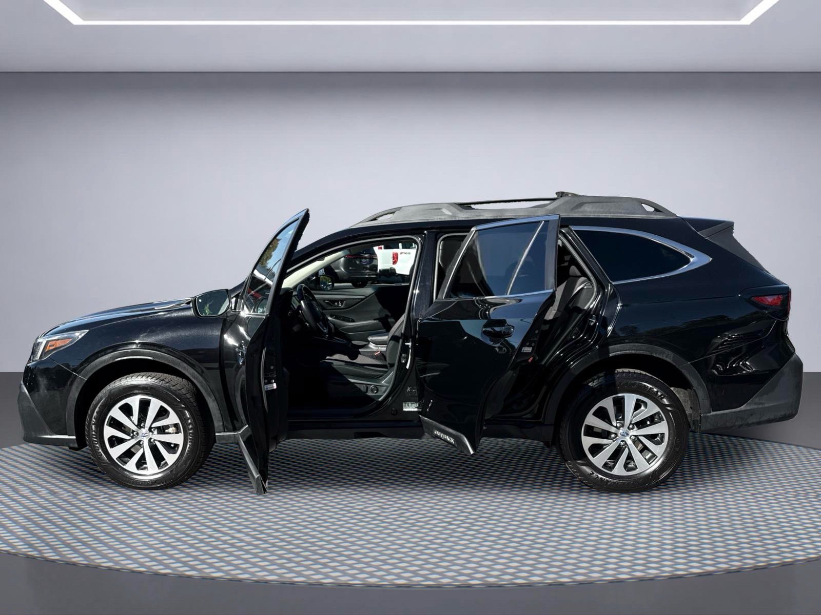Used 2021 Subaru Outback Premium AWD/4WD image 13