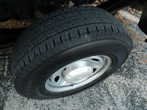 Used 2019 Ford F350 XL w/ Power Equipment Group image 13