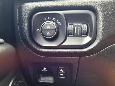 Used 2025 RAM 1500 Big Horn image 22