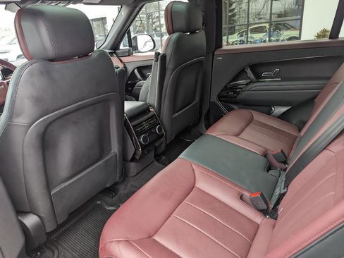 Used 2024 Land Rover Range Rover Sport Dynamic SE image 37