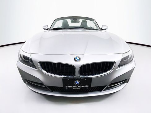 Used 2011 BMW Z4 sDrive30i RWD image 2