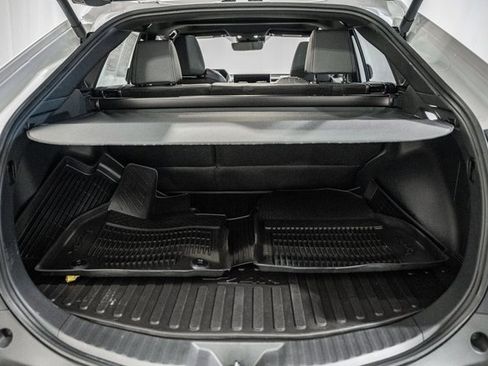 Used 2023 Toyota bZ4X Limited image 10