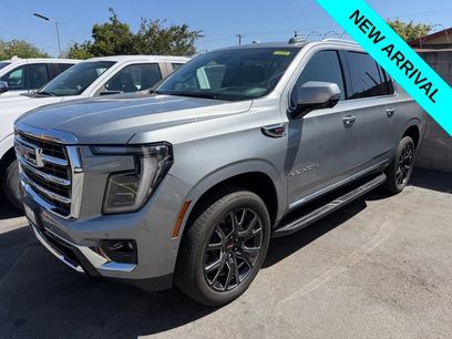 Used 2025 GMC Yukon XL Elevation w/ Technology Package