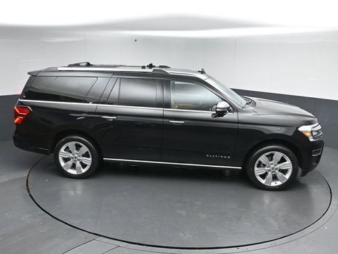 Certified 2024 Ford Expedition Max Platinum image 47