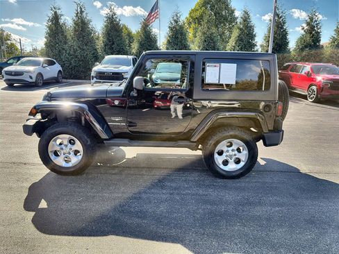 Used 2013 Jeep Wrangler Sahara w/ Dual Top Group image 5