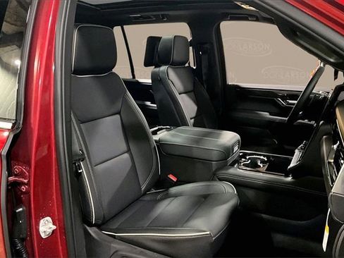 New 2026 GMC Yukon Elevation w/ Elevation Premium Package image 11