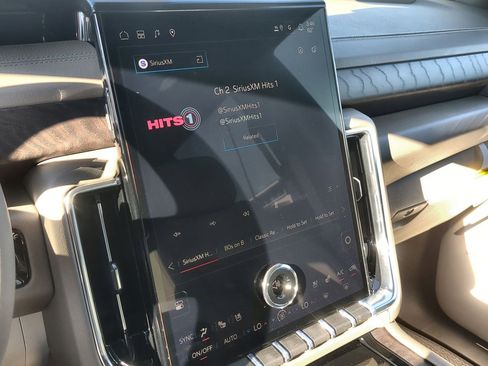 New 2026 GMC Yukon XL Denali w/ Sun & Power Step Package image 13