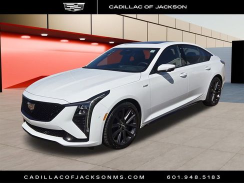 New 2026 Cadillac CT5 V RWD image 1