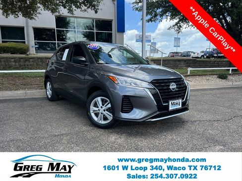Used 2024 Nissan Kicks S FWD image 1