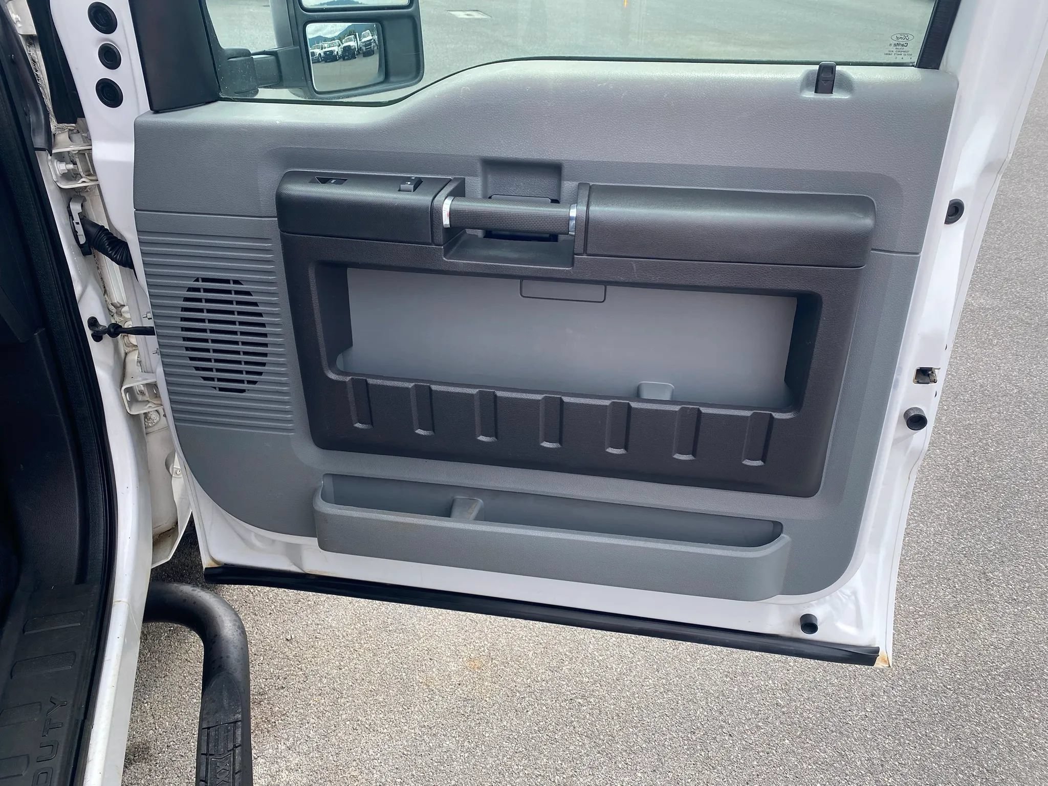 Used 2015 Ford F350 XL RWD image 22