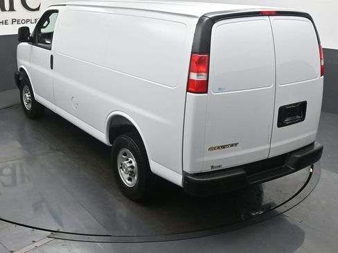 New 2026 Chevrolet Express 2500 w/ Driver Convenience Package RWD image 20