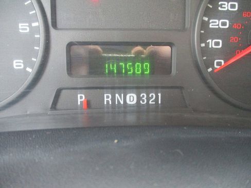 Used 2005 Ford F250 2WD SuperCab Super Duty image 11