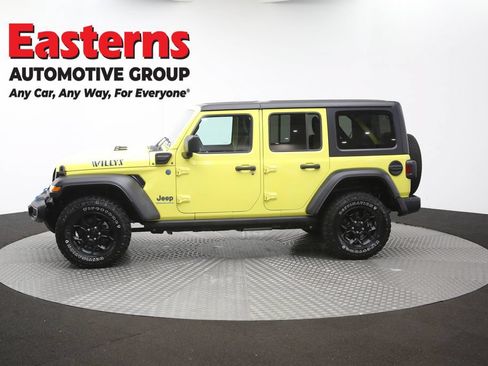 Used 2023 Jeep Wrangler Unlimited AWD/4WD image 59